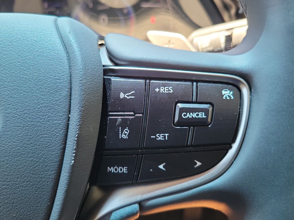 used 2025 Lexus ES car, priced at $45,998