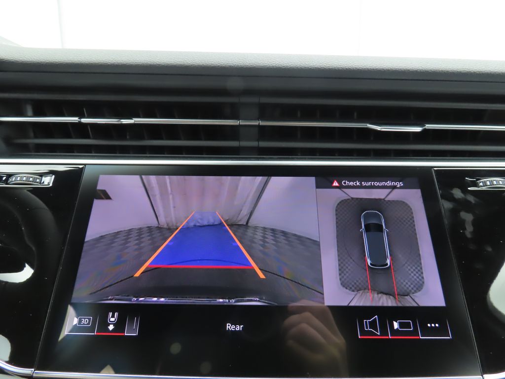 2025 Audi Q7  17