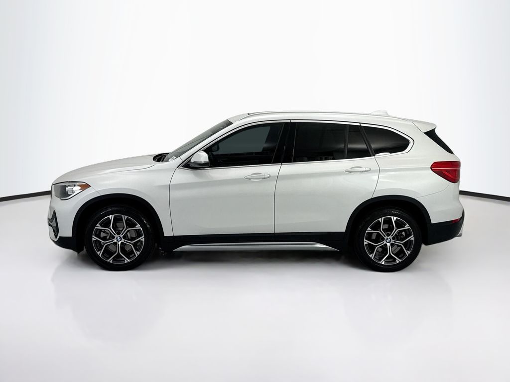Thumbnail: 2021 BMW X1 - 8