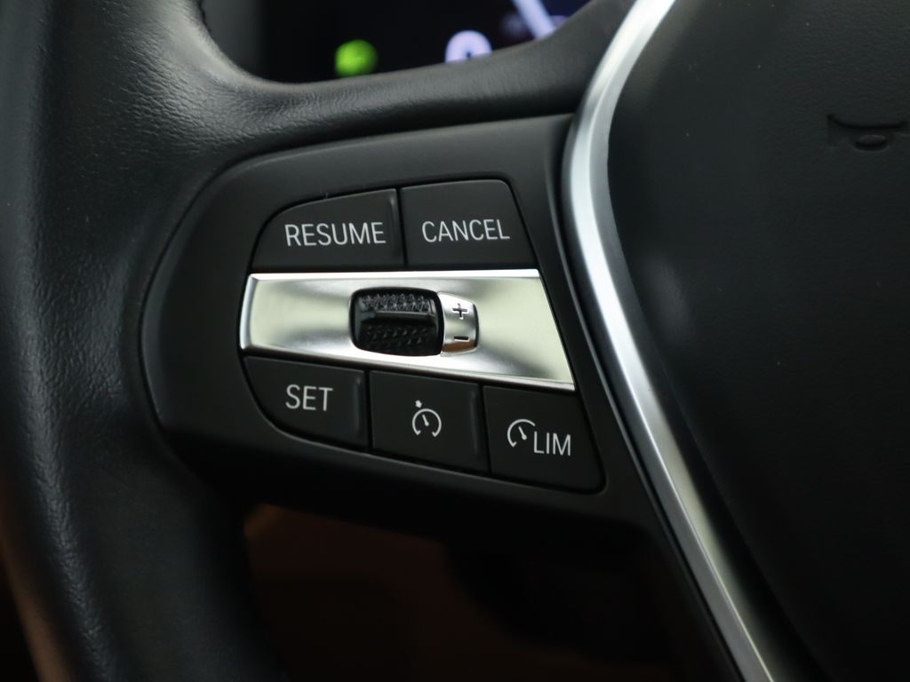 2024 BMW i4 eDrive35 11