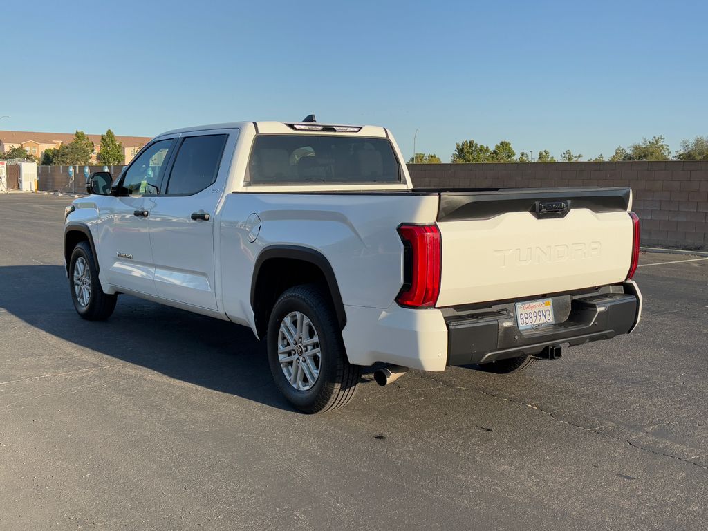 Thumbnail: 2022 Toyota Tundra - 7