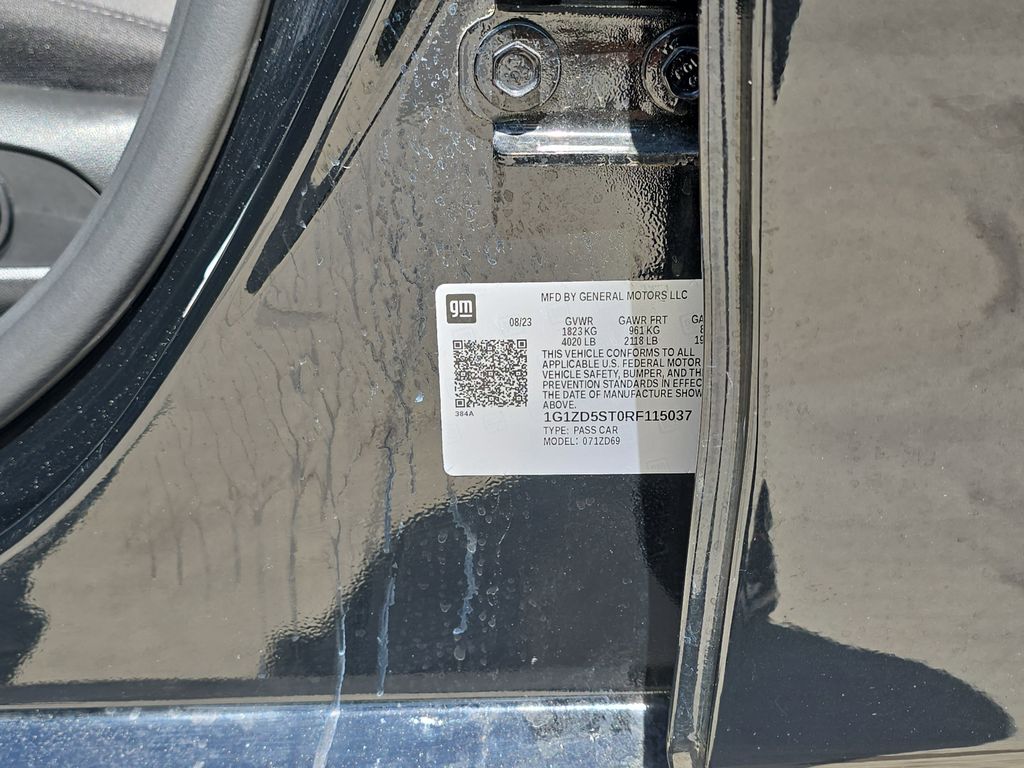 2024 Mosaic Black Metallic Chevrolet Malibu LT FWD Sedan
