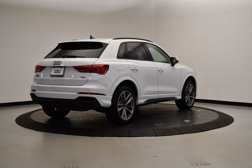 2024 Audi Q3 Premium Plus 5