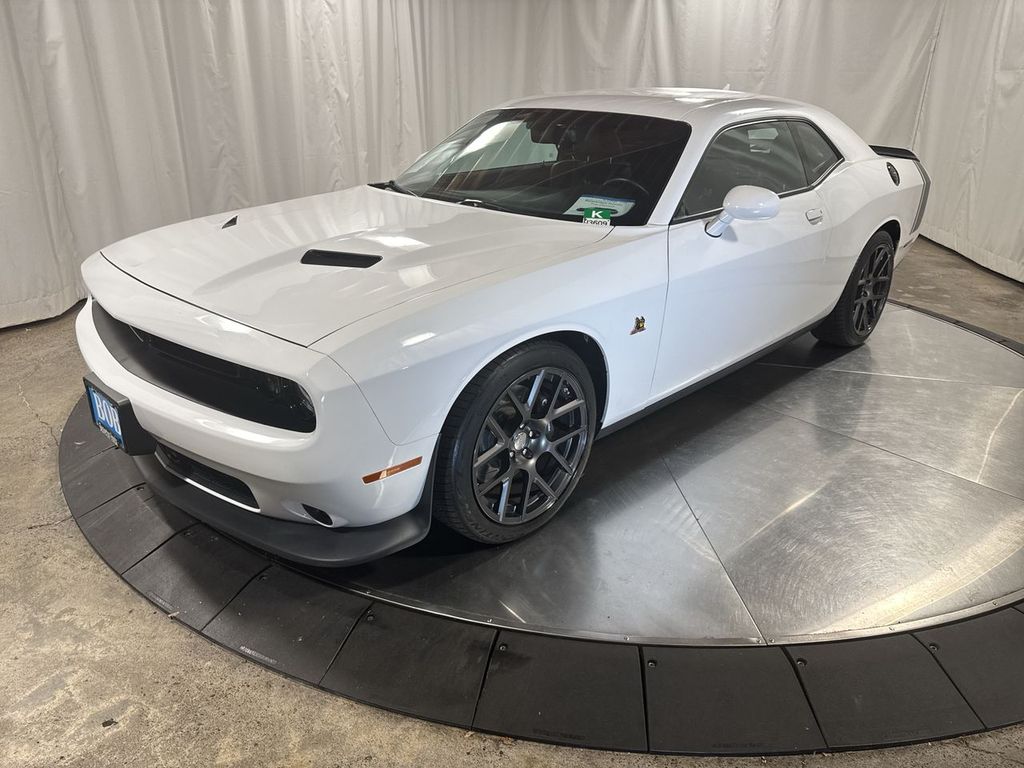 2016 Dodge Challenger R/T Scat Pack