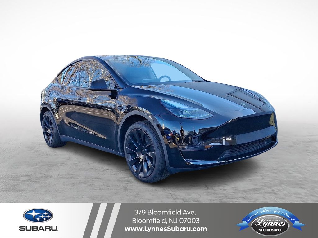 2025 Tesla Model Y Long Range RWD