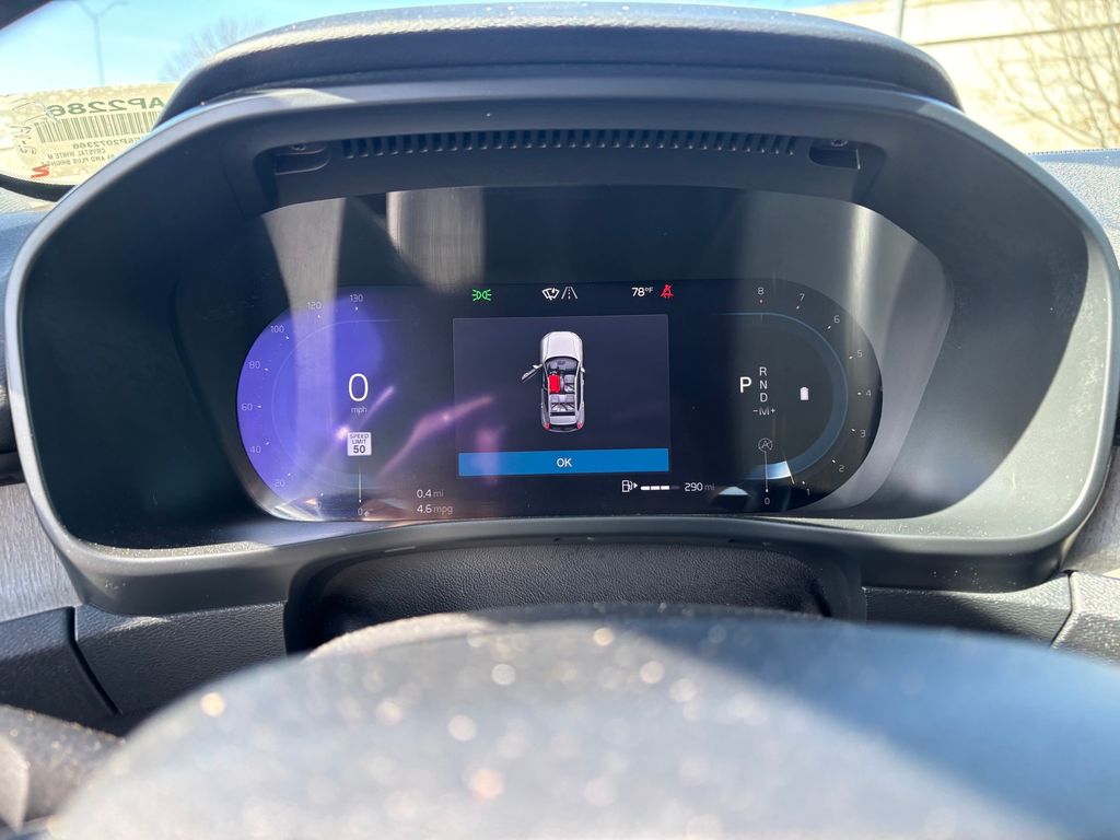 Used Car 2023 Volvo Xc40  B5 Plus Bright Theme For Sale Under $30,000 In Austin, Texas