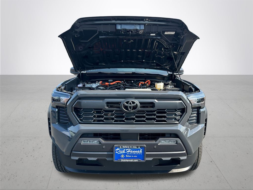 2025 Toyota Tacoma Hybrid TRD Off Road