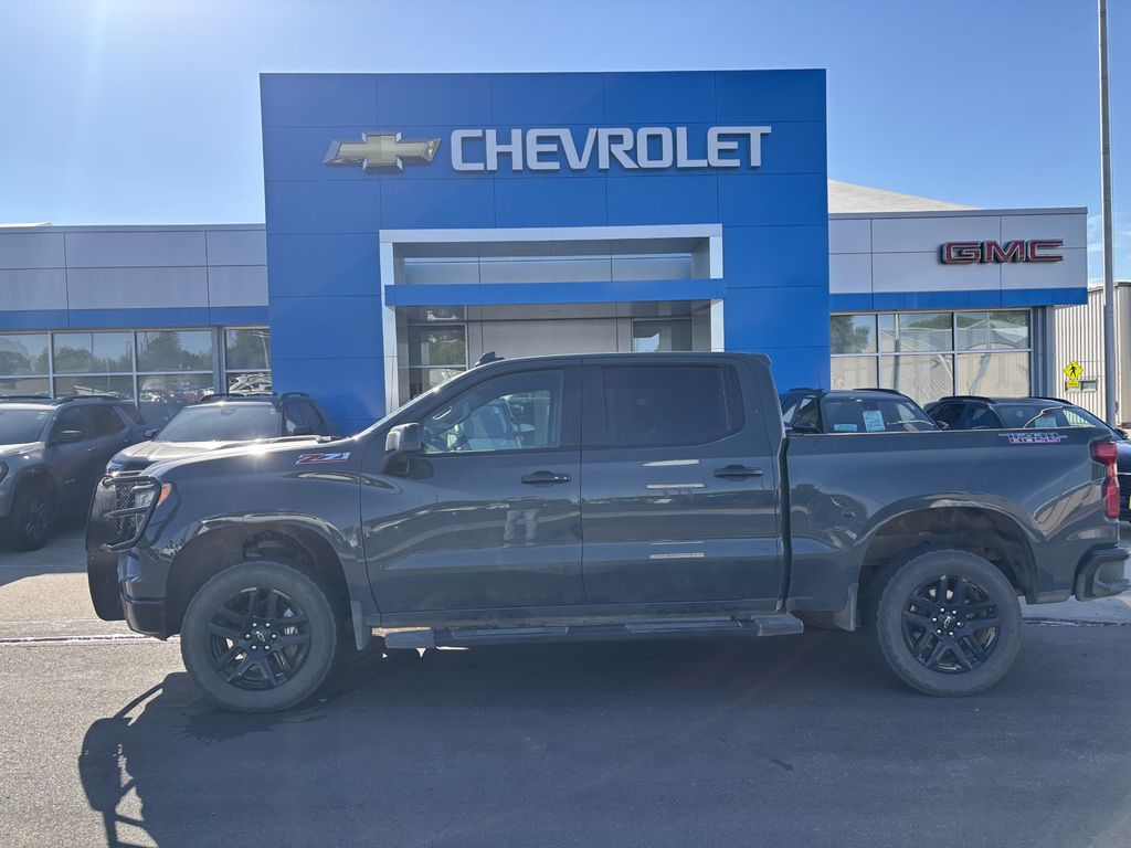 2025 Chevrolet Silverado 1500 LT Trail Boss Crew Cab 4WD