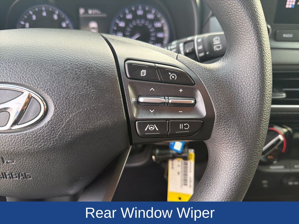 2023 Hyundai Kona SE