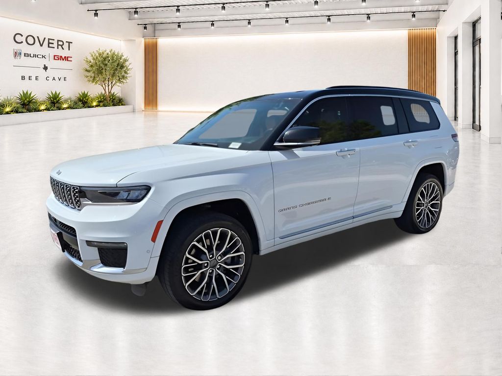Used 2025 White Jeep Summit image 5