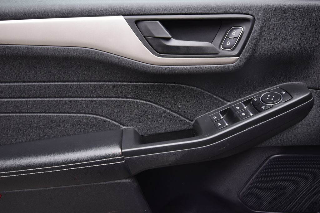 used 2022 Ford Escape car, priced at $16,600