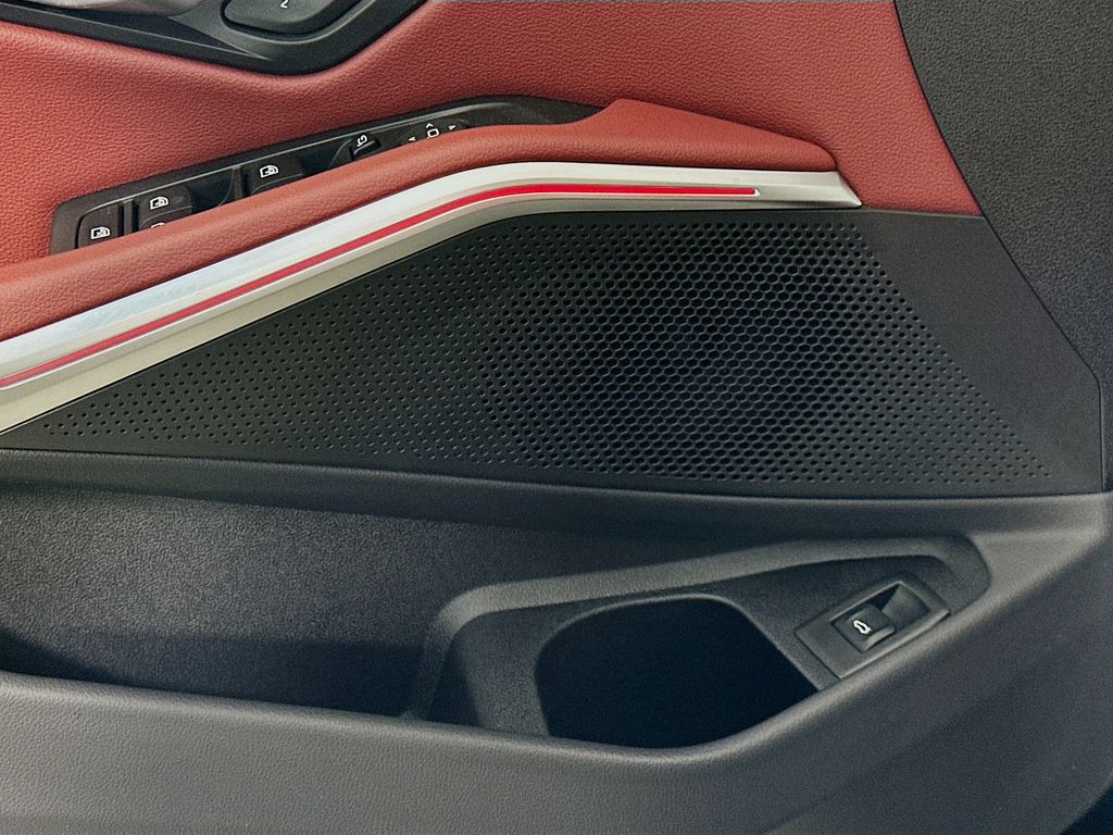 Thumbnail: 2025 BMW 3 Series - 19