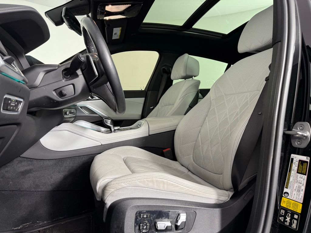 2023 BMW X6 xDrive40i 11