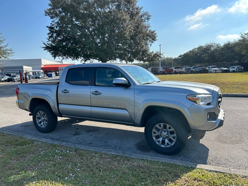 Thumbnail: 2019 Toyota Tacoma - 7