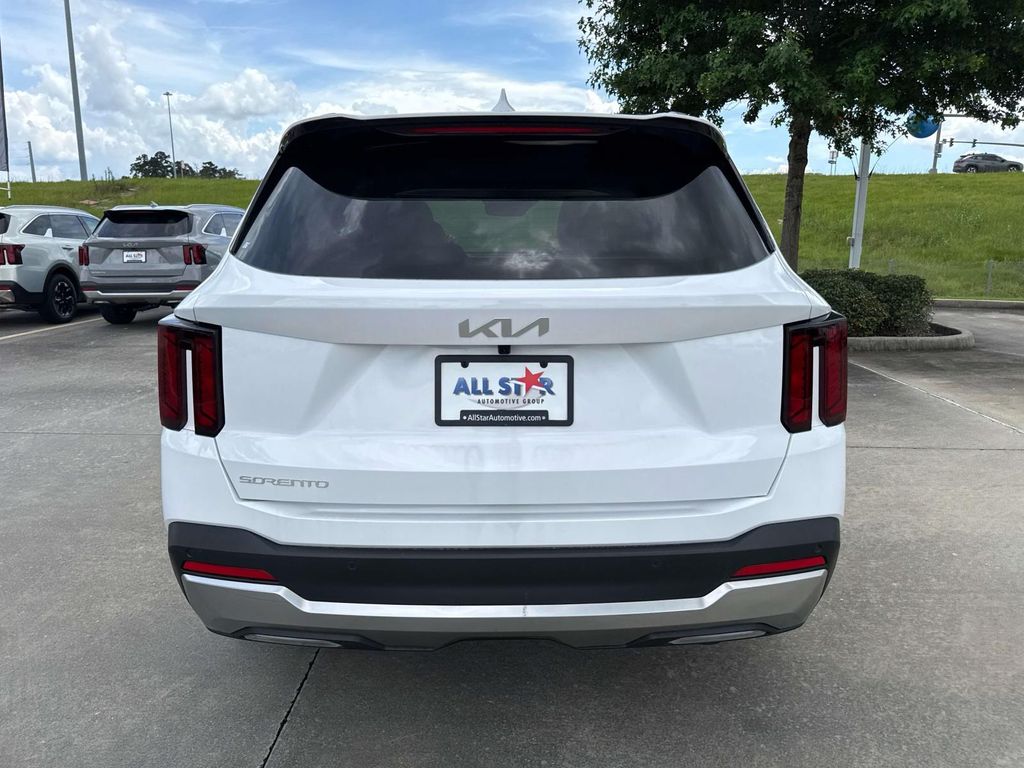 New 2026 White Kia EX image 6