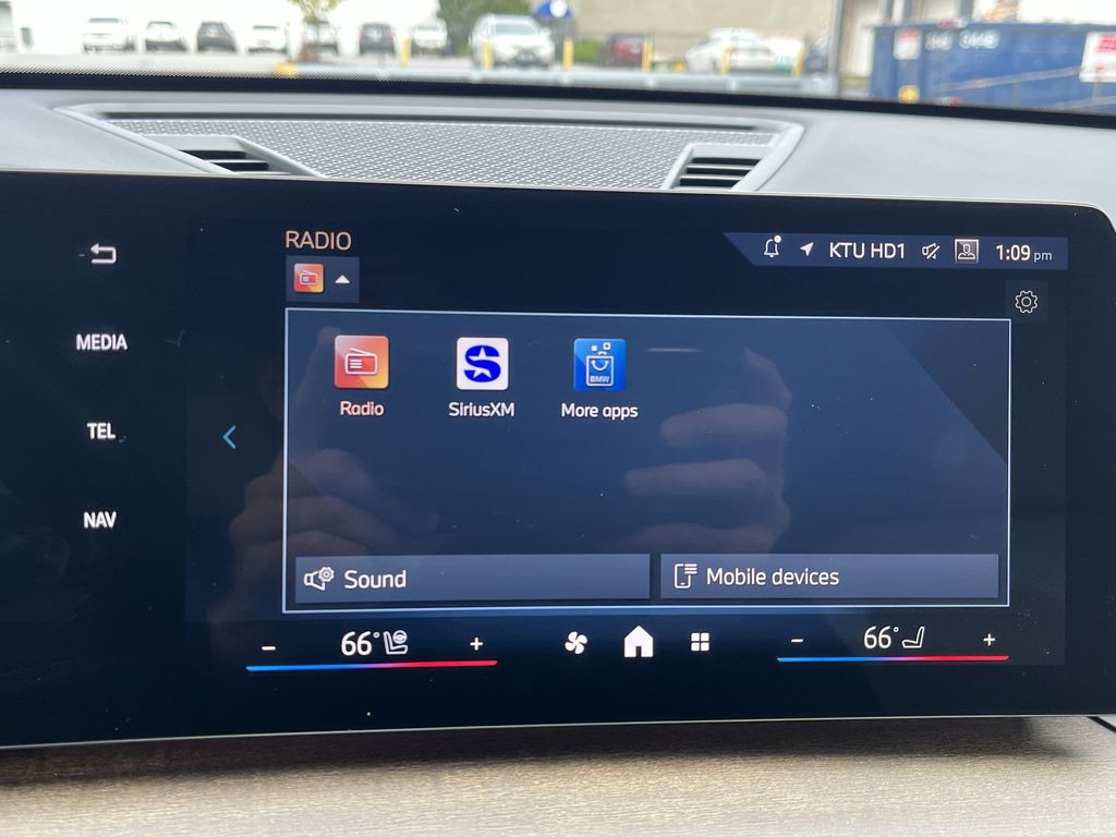 Thumbnail: 2025 BMW X1 - 16