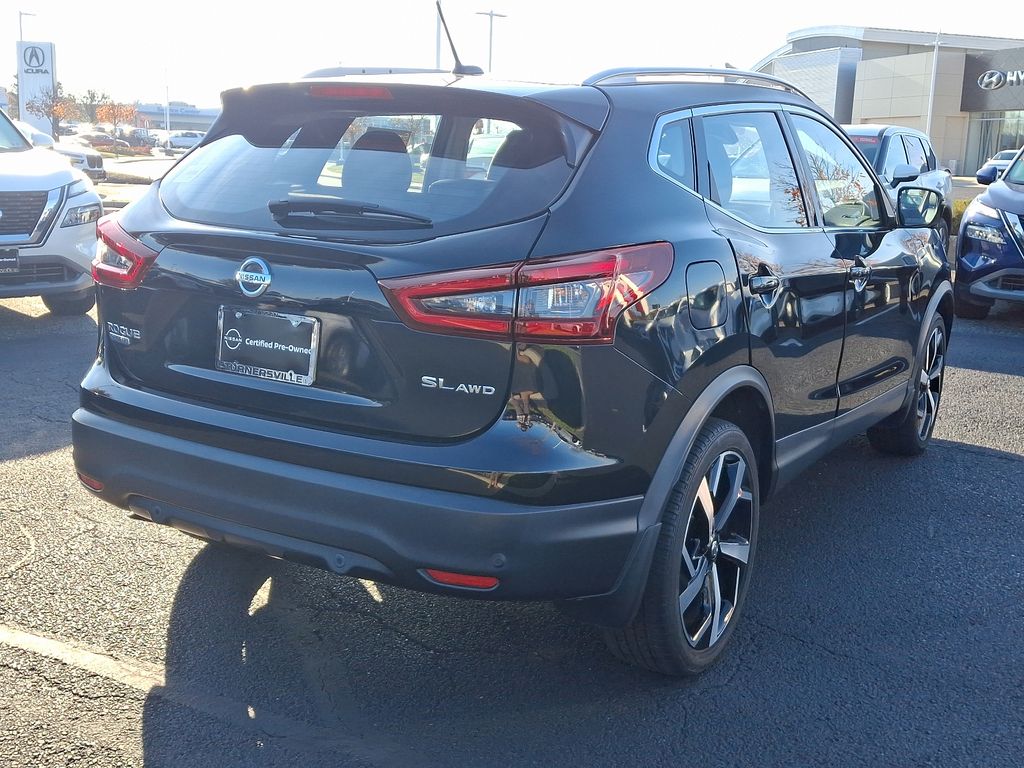 2021 Nissan Rogue Sport SL 6