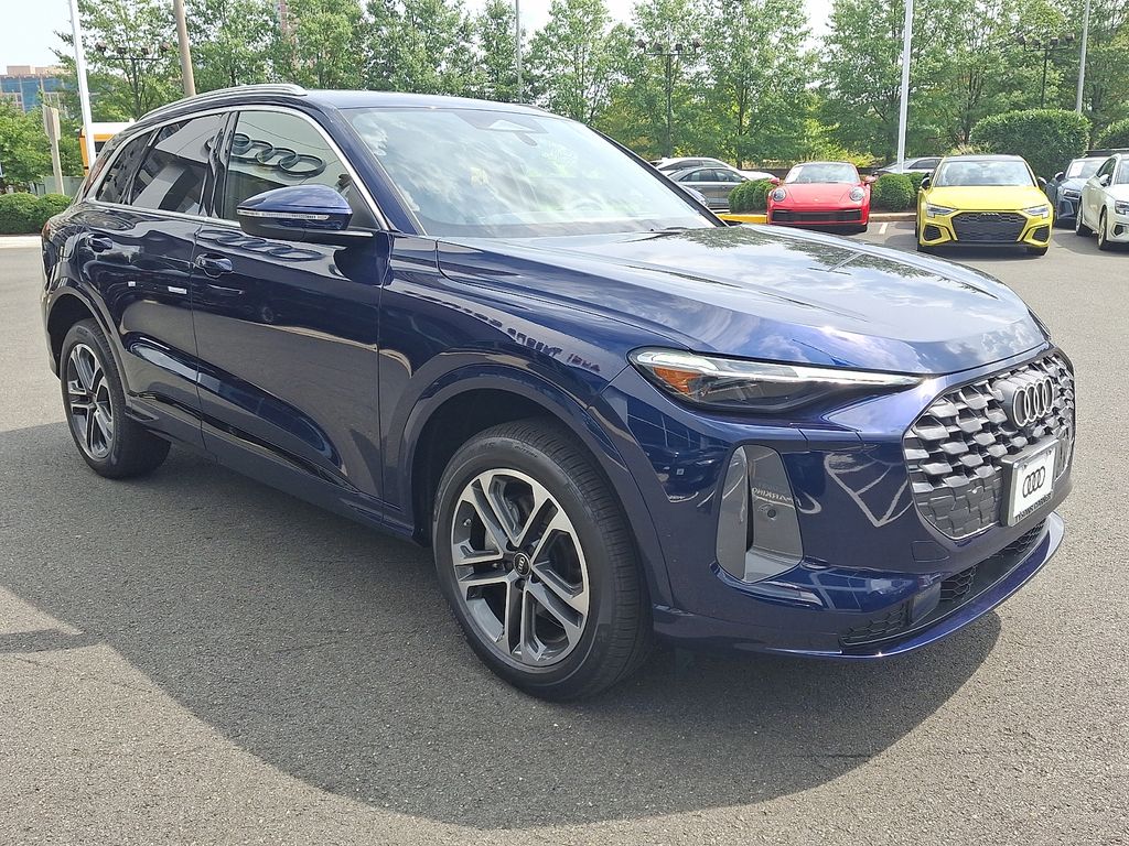 Thumbnail: 2026 Audi Q5 - 2