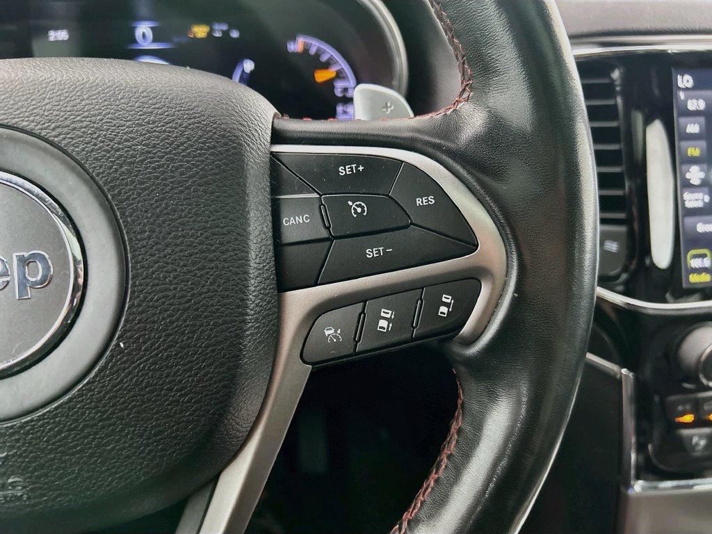 Thumbnail: 2021 Jeep Grand Cherokee - 12