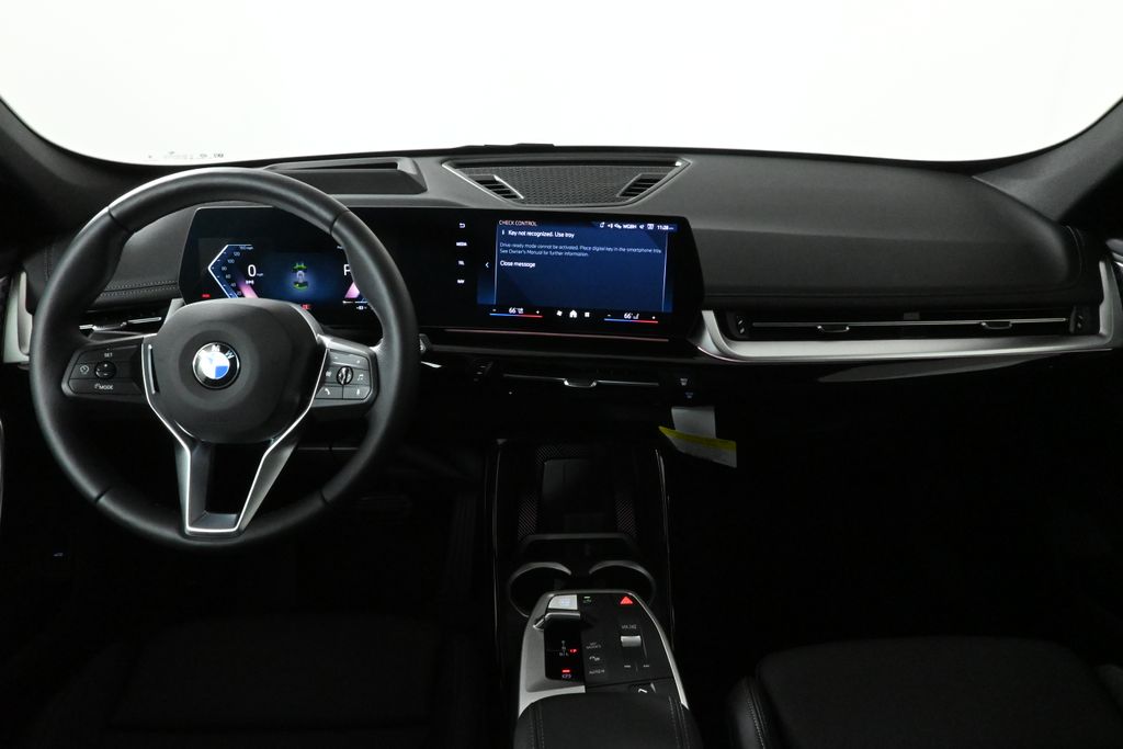 Thumbnail: 2025 BMW X1 - 17