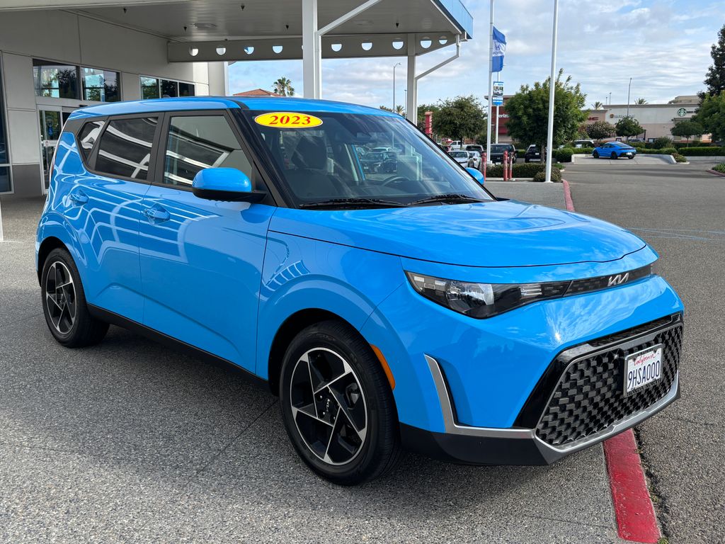 Thumbnail: 2023 Kia Soul - 3