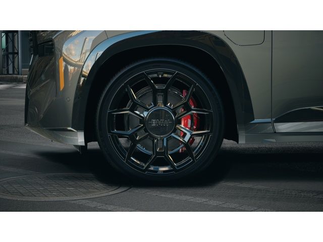 Thumbnail: 2026 BMW XM - 7