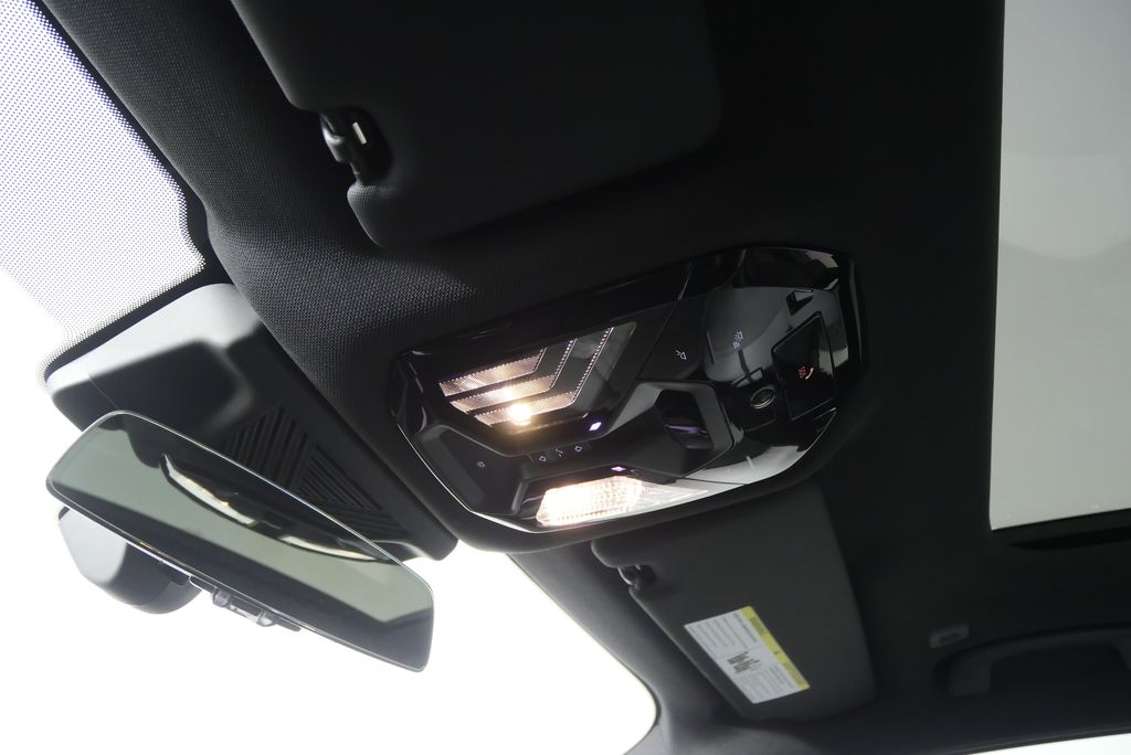 Thumbnail: 2024 BMW i5 - 26