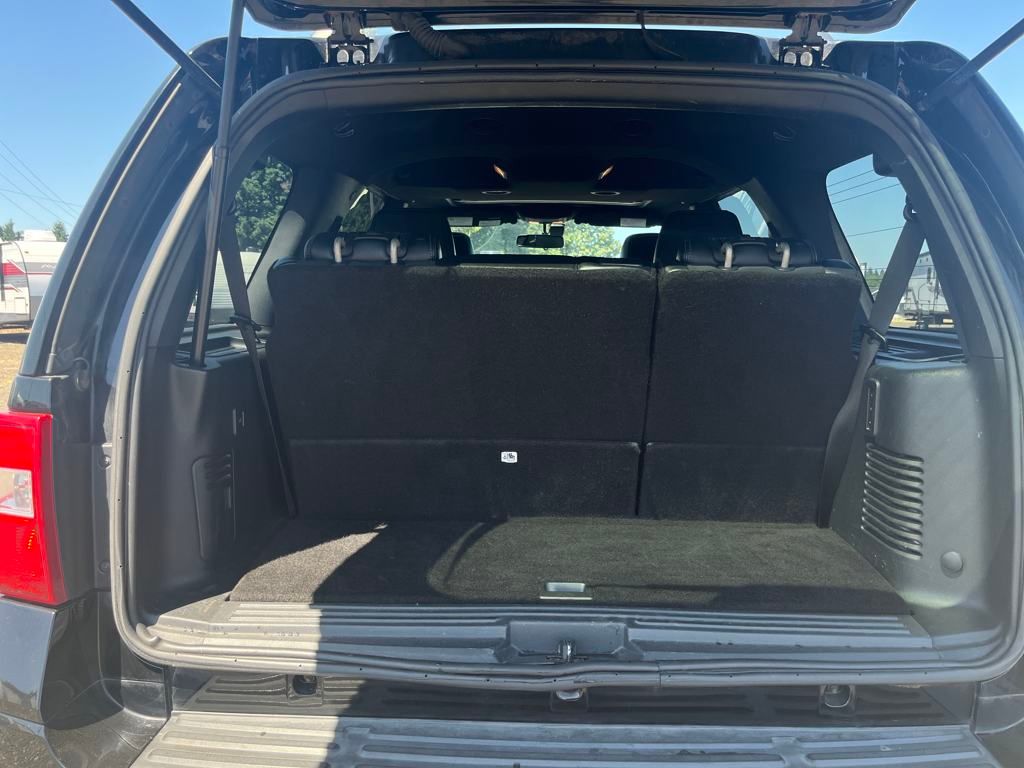 2017 Shadow Black Ford Expedition Platinum 4X4 SUV