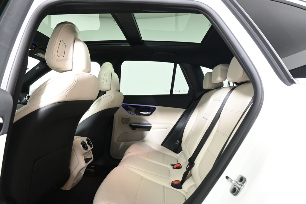 Thumbnail: 2026 Mercedes-Benz GLC - 26