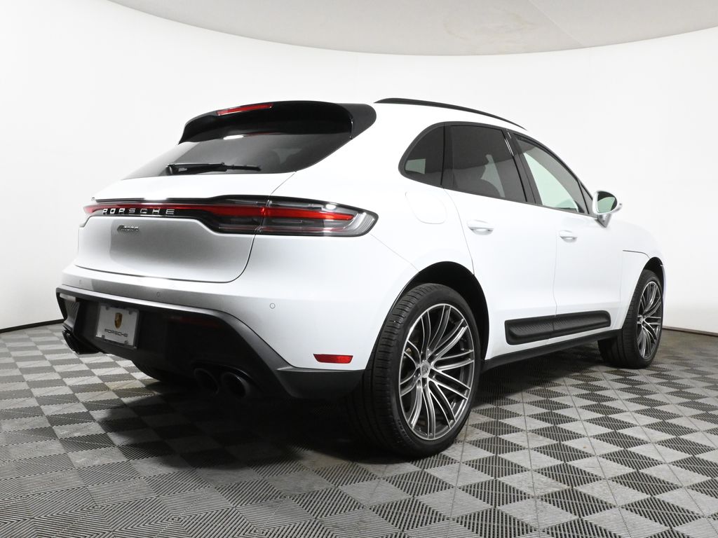 2024 Porsche Macan  7
