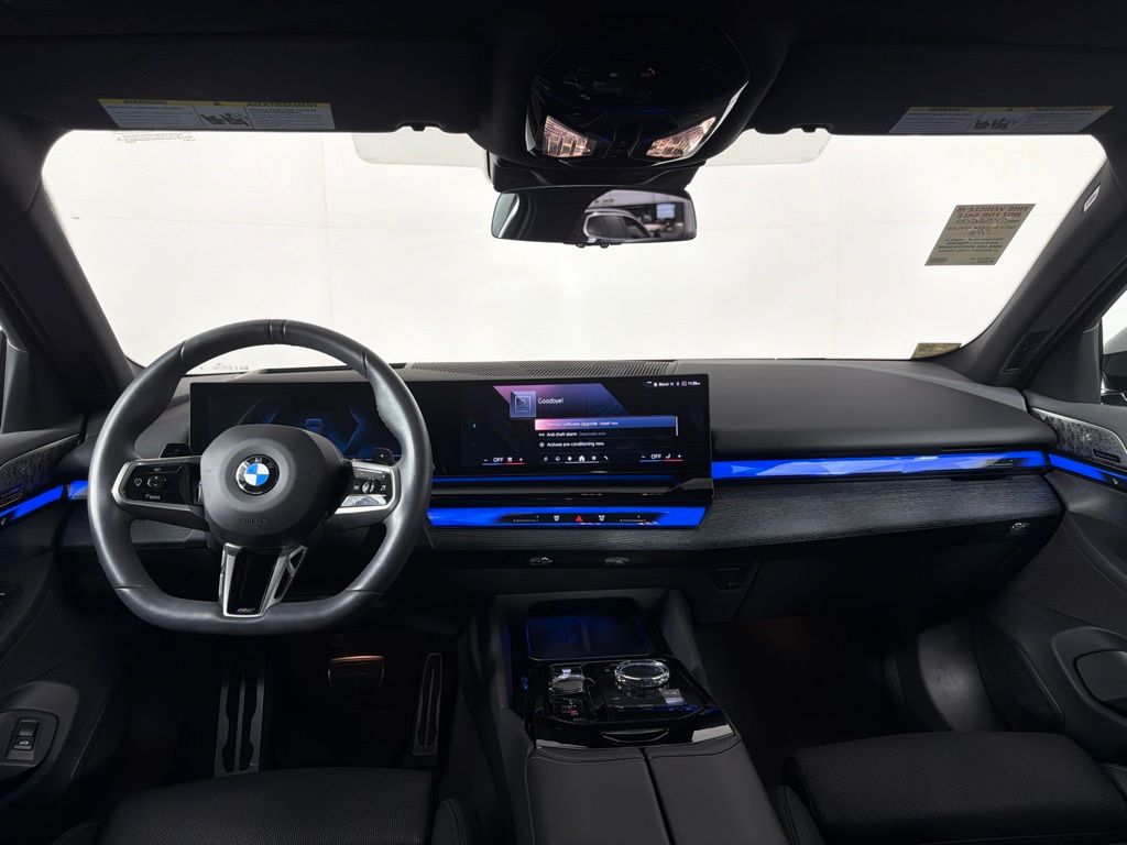 Thumbnail: 2024 BMW 5 Series - 20