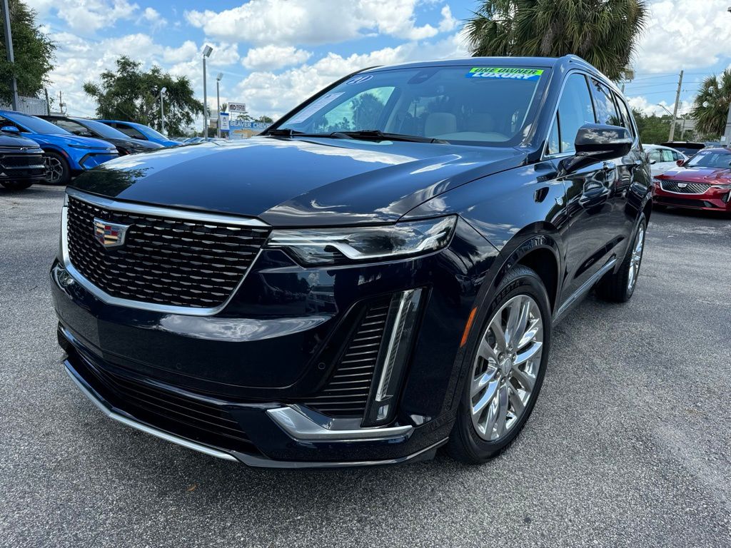 2021 Cadillac XT6 Premium Luxury 4