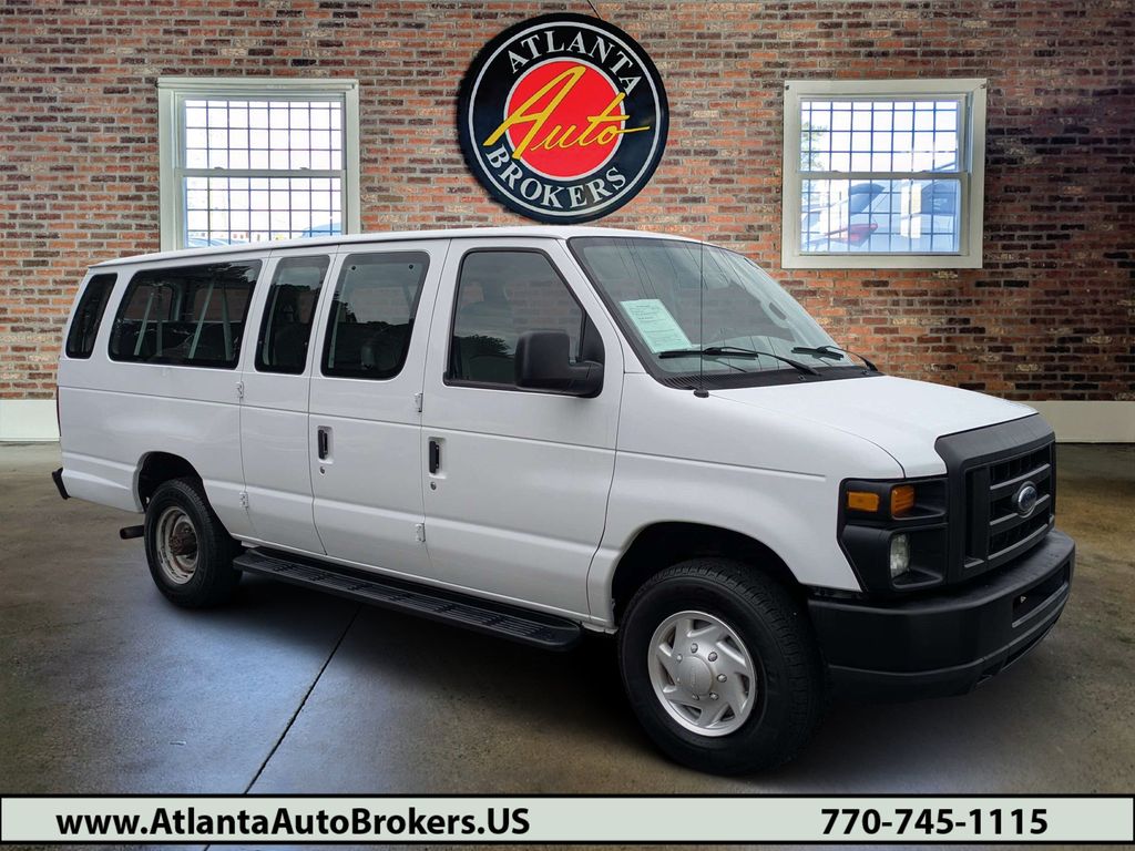 2008 Ford E-Series E-350 Super Duty Extended Passenger Van