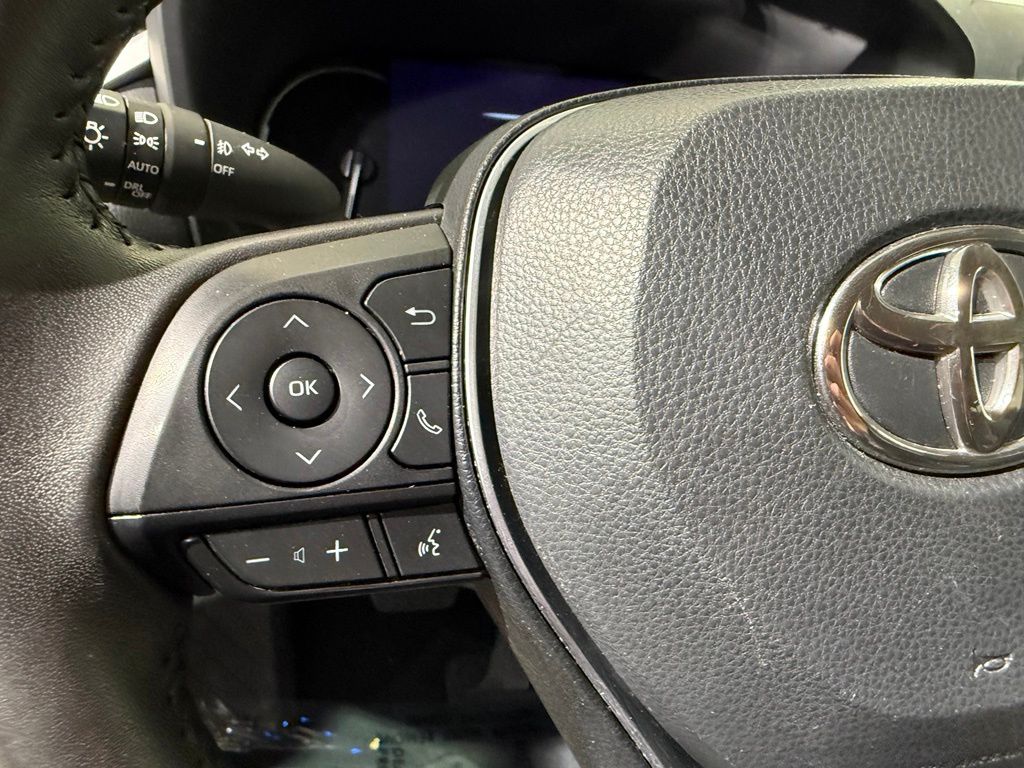 Thumbnail: 2024 Toyota RAV4 - 25