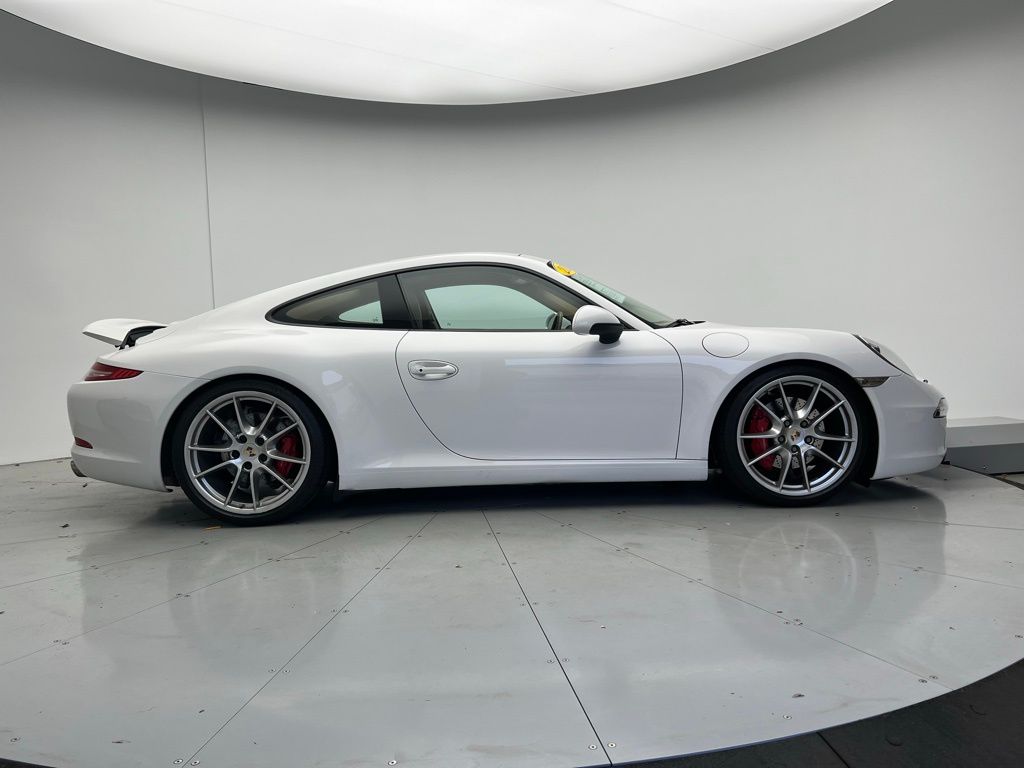 Thumbnail: 2012 Porsche 911 - 22