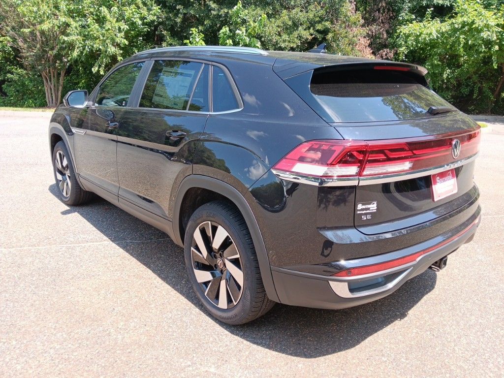 2024 Volkswagen Atlas Cross Sport 2.0T SE w/Technology 3