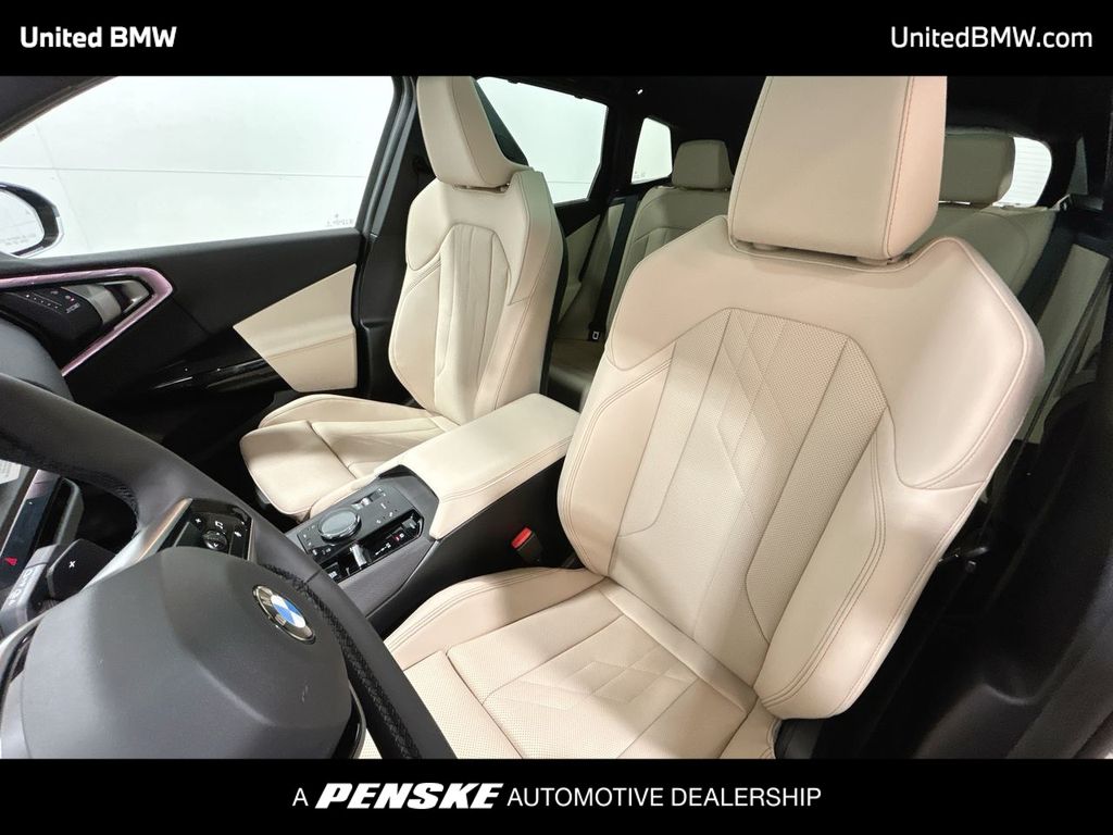 Thumbnail: 2026 BMW X3 - 13