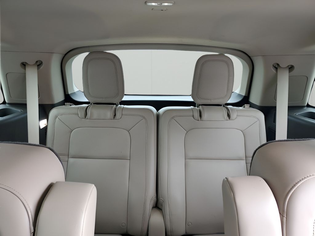 Used Car 2023 Lincoln Aviator  Reserve For Sale Under $50,000 In Austin, Texas