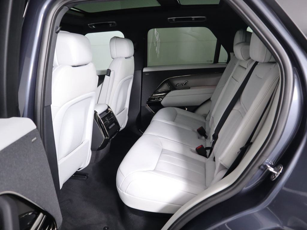 Thumbnail: 2026 Land Rover Range Rover Sport - 22