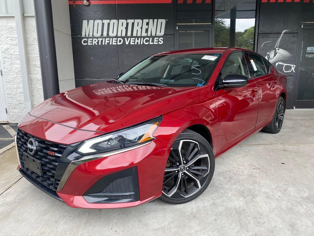2023 Nissan Altima 2.5 SR