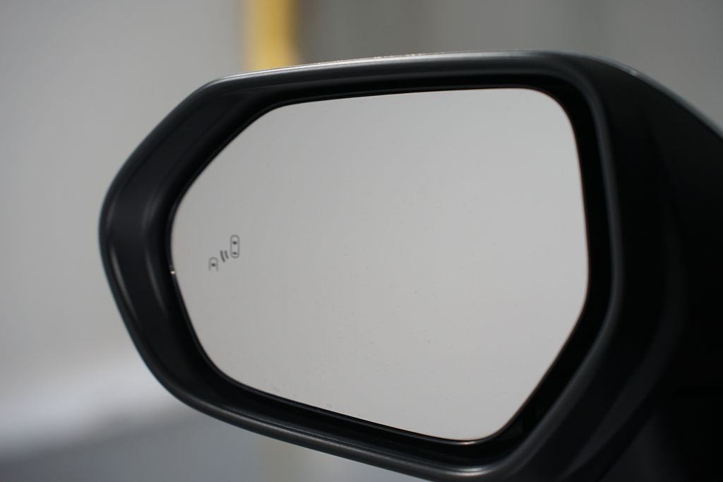 Thumbnail: 2025 Toyota Camry - 26