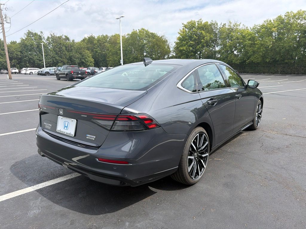 Thumbnail: 2025 Honda Accord - 5