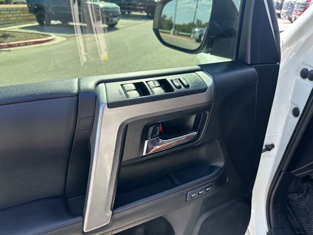 Used Car 2020 Toyota 4runner  Limited For Sale Under $40,000 In Austin, Texas