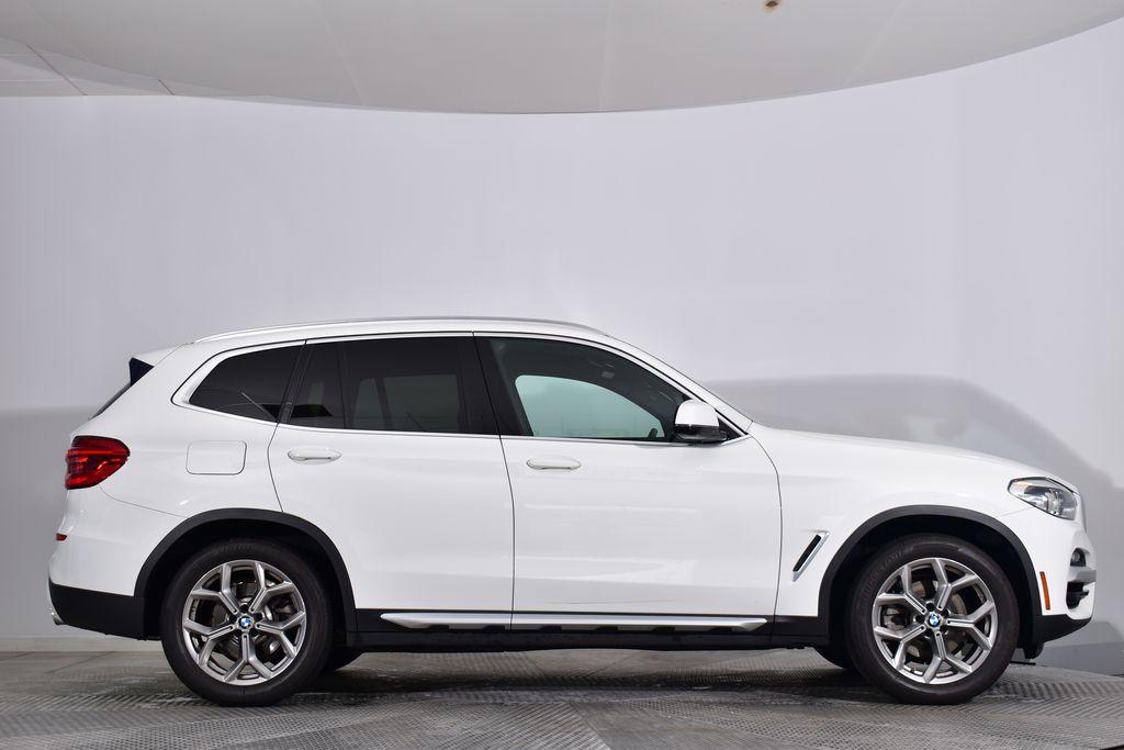 Thumbnail: 2021 BMW X3 - 6