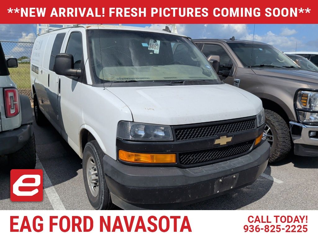  2022 Chevrolet Express Cargo 2500 Extended RWD   