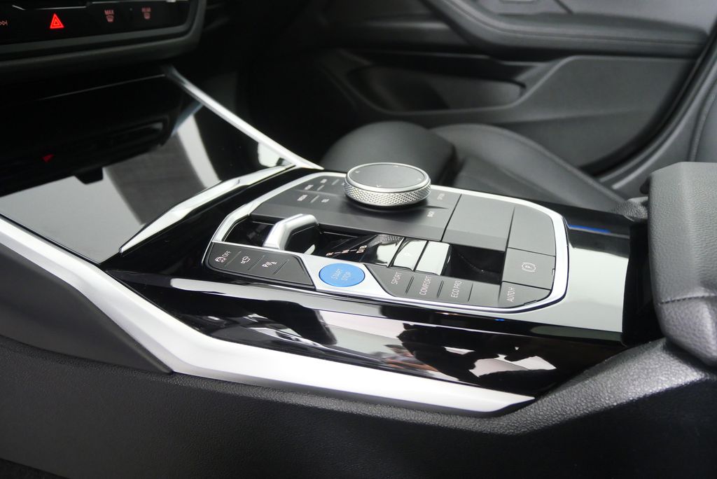 Thumbnail: 2024 BMW i4 - 27