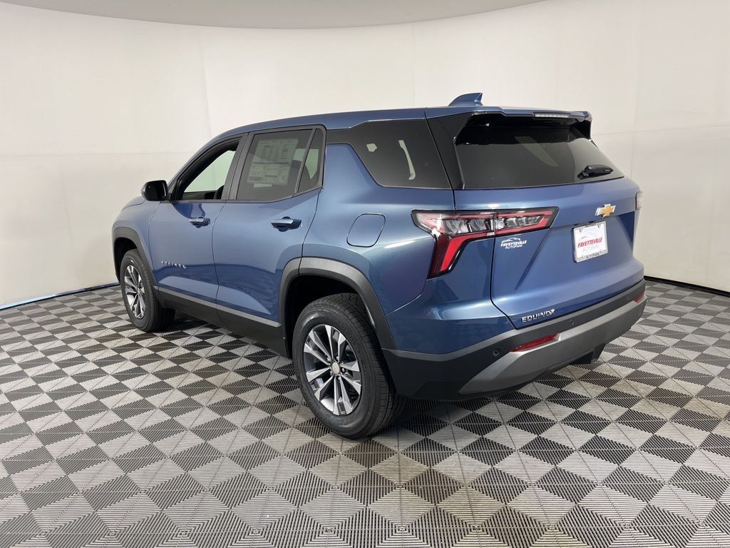 Thumbnail: 2026 Chevrolet Equinox - 3