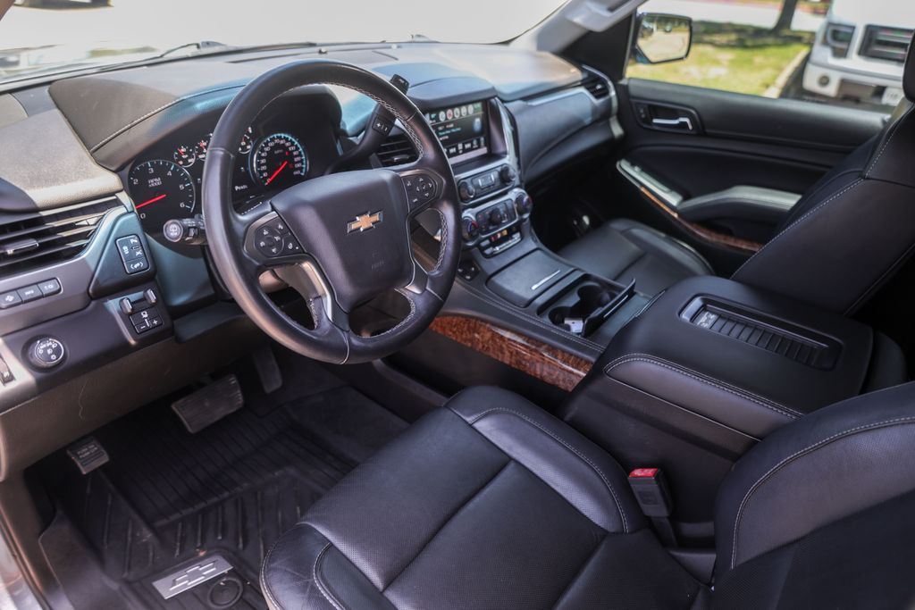 Used 2019 Gray Chevrolet Premier image 13