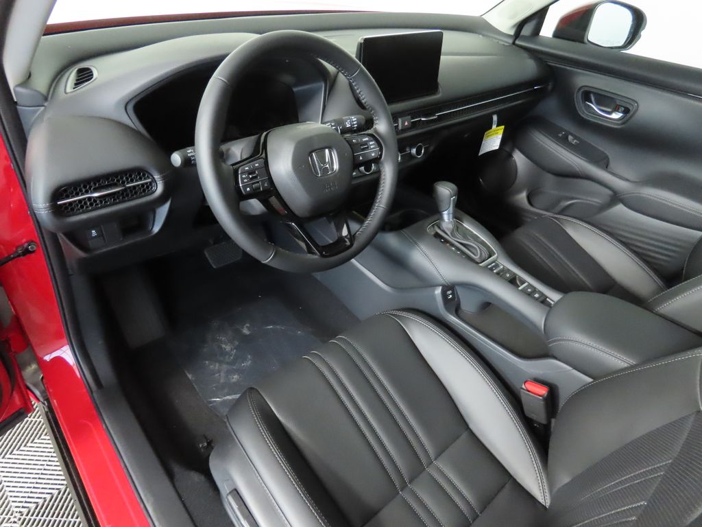 2025 Honda HR-V EX-L 9