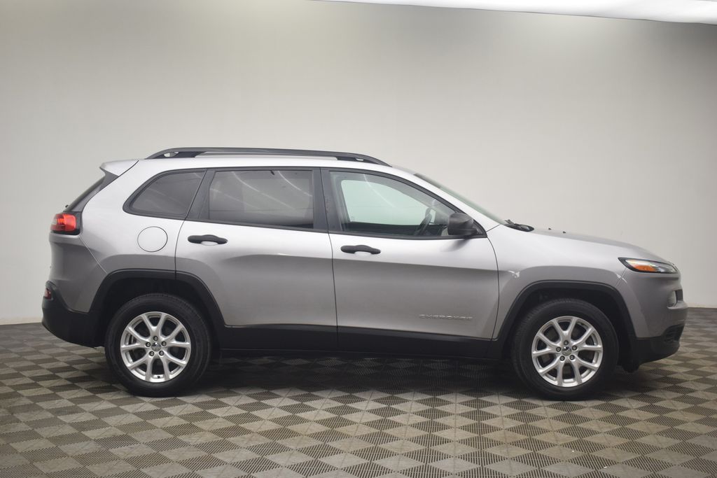 used 2016 Jeep Cherokee car, priced at $8,000